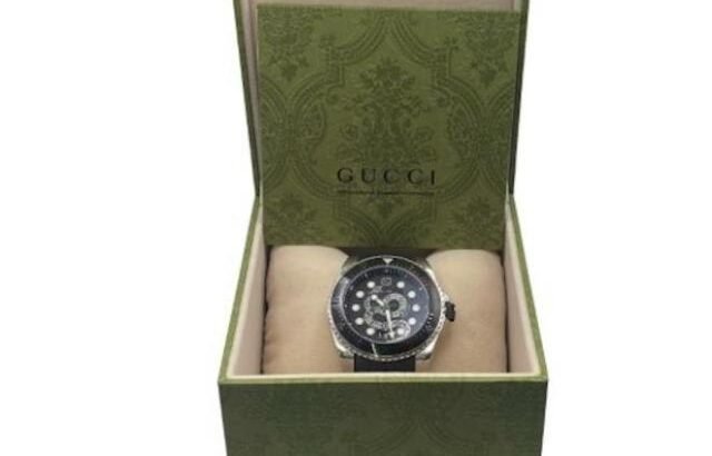 Gucci Watch Mens Dive