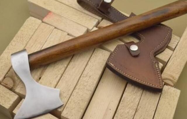 CUSTOM-MADE D2 AXE – ROSE WOOD HANDLE