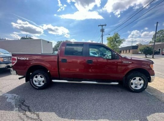 2014 Ford F-150 STX Pickup 4D 5 1/2 ft