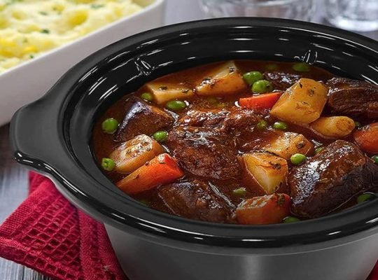 ELITE GOURMET SLOW COOKER